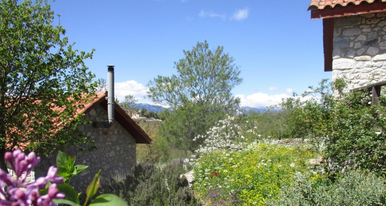 Stone House In A Quiet Landscape, Leonidion Villa Bagian luar foto